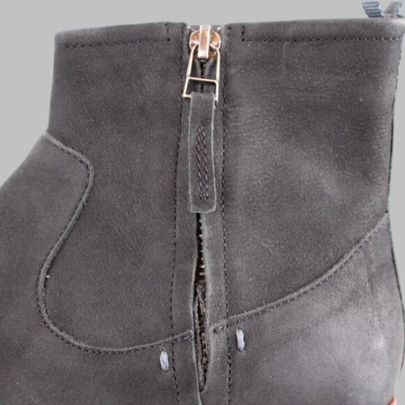 J SHOES The Navarra Ankle Boot in Black Women's Size 7 - Picture 11 of 14